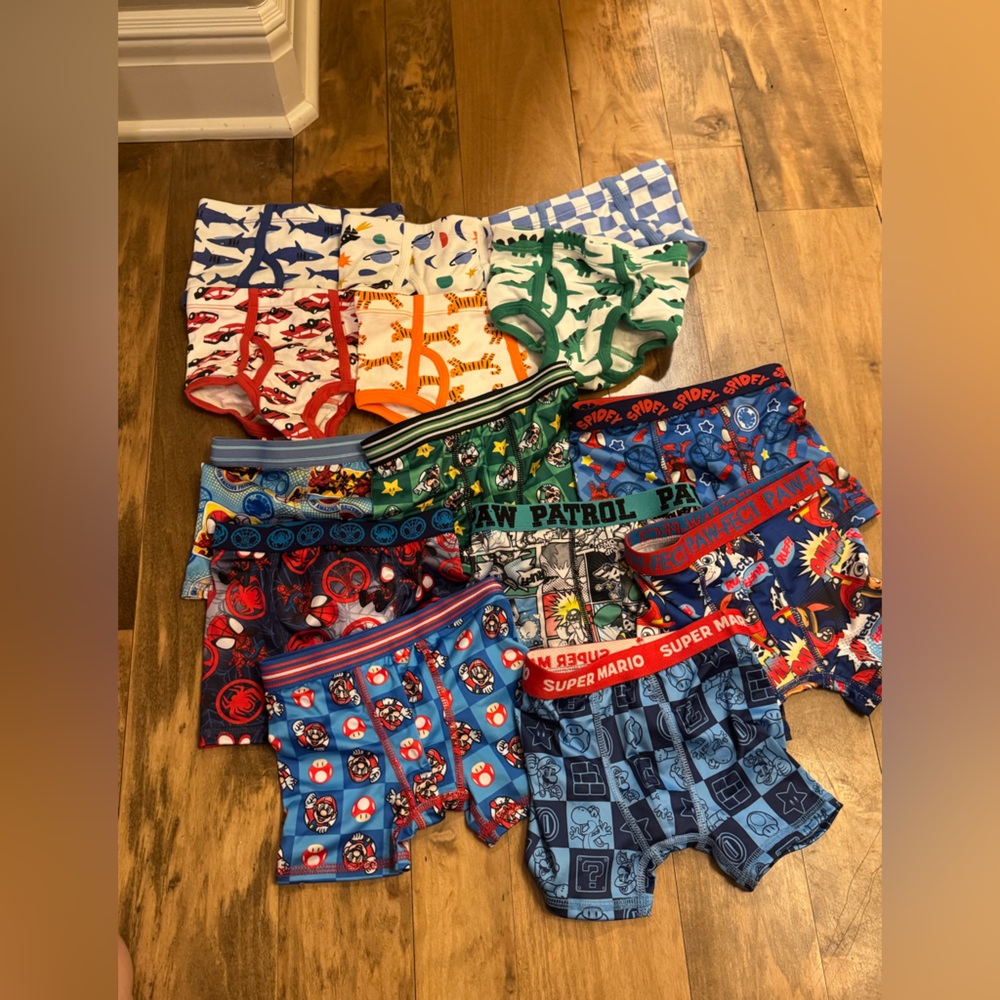 Nintendo Boys Assorted Character Briefs - Blue, Red, Green, Orange, White